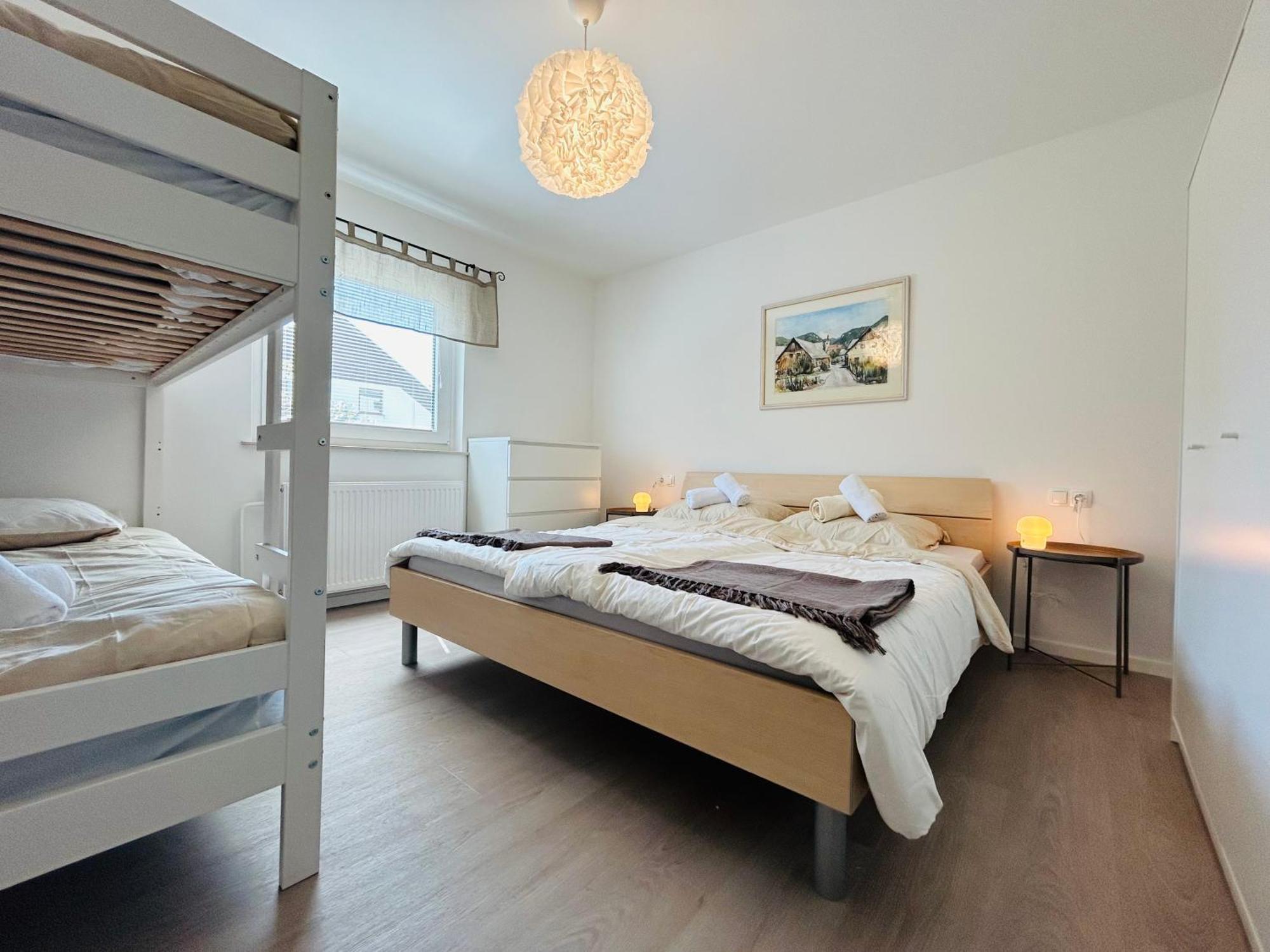 Apartma Jana Zirovnica Екстериор снимка